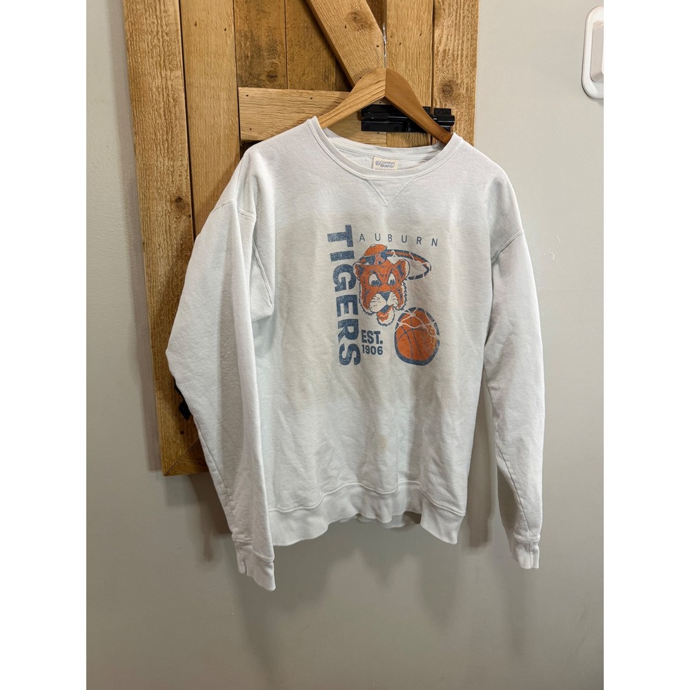 Comfort Wash Auburn Tigers Basketball Sweatshirt White Crewneck Vintage Medium